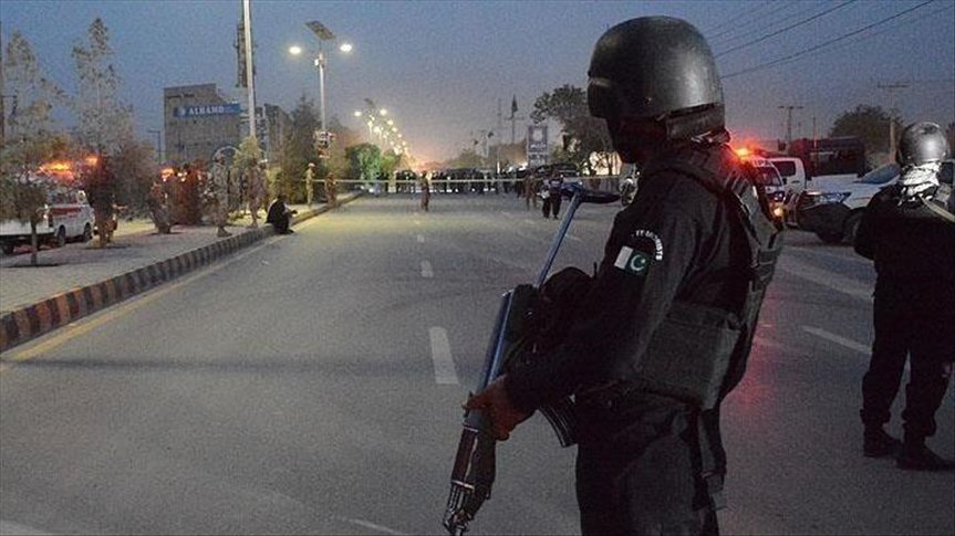 Suspects escape after firing on police in Islamabad